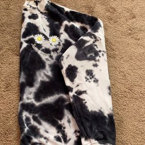 Black and white tye dye long sleeve with graphic
